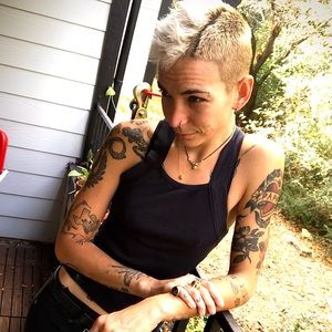 Meet your Posher, Rose